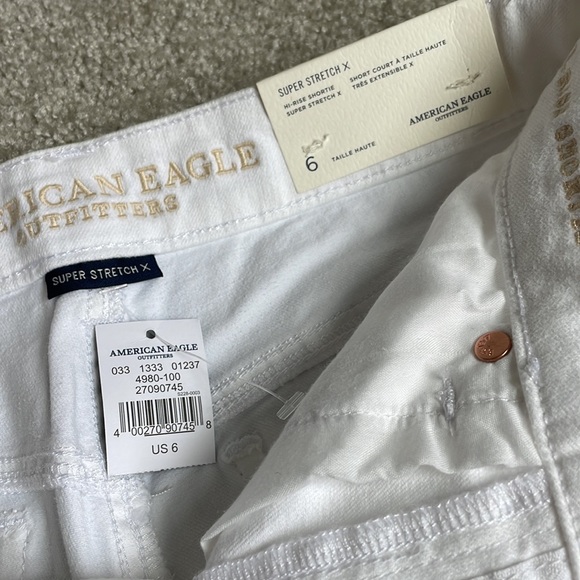 American Eagle Hi-Rise Shortie Jean Shorts - Picture 2 of 4